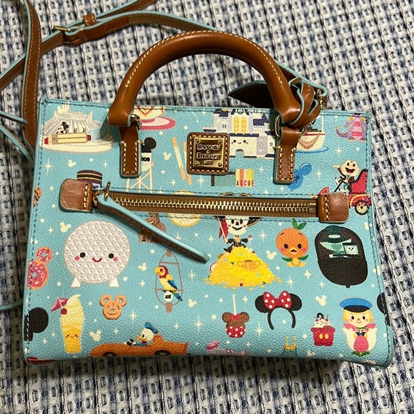 Dooney and Burke Disney World handbag - Picture 1 of 8